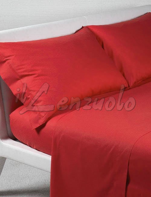 lenzuola-matrimoniali-in-raso-rosso-8750