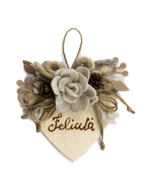 Cuore in legno con decorazioni da appendere by Preziosa - immagine 2