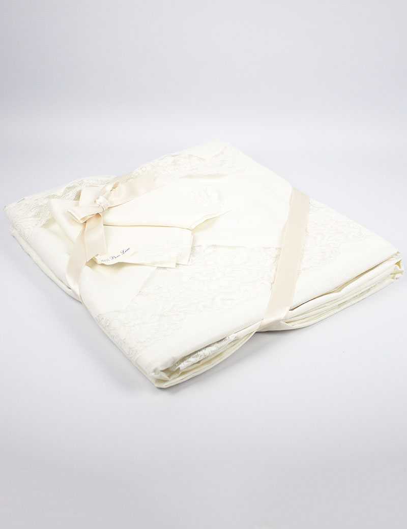 corredo-sposa-tovaglia-in-pizzo-aurora-dettaglio