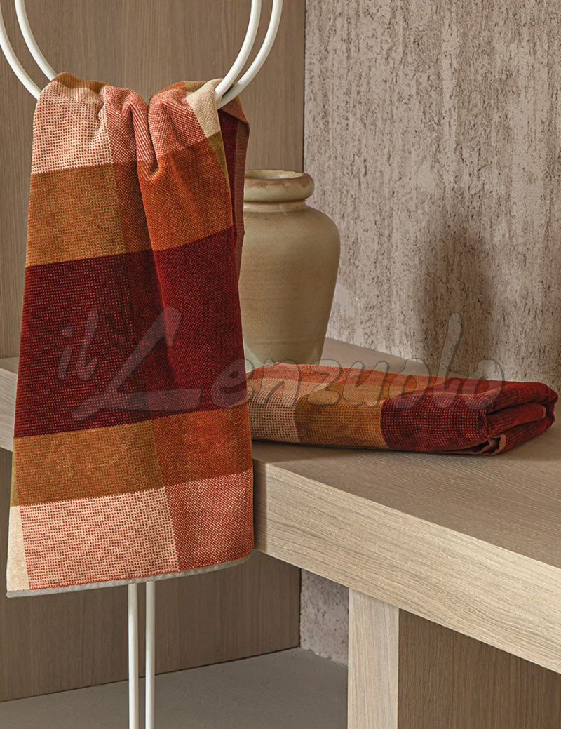 asciugamani-fazzini-cromatismi-rosso-amb